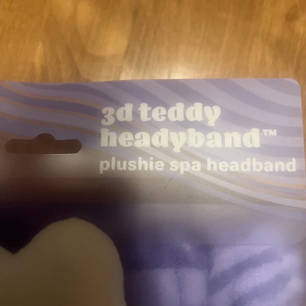 NEW The Creme Shop‎ 3D Teddy Headyband Plushie Spa headband Flower Power Purple